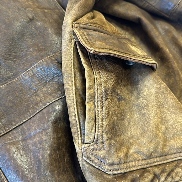 Vintage 90’s Banana Republic Brown Leather Bomber Jacket Size 44L SOFT! - Picture 12 of 14